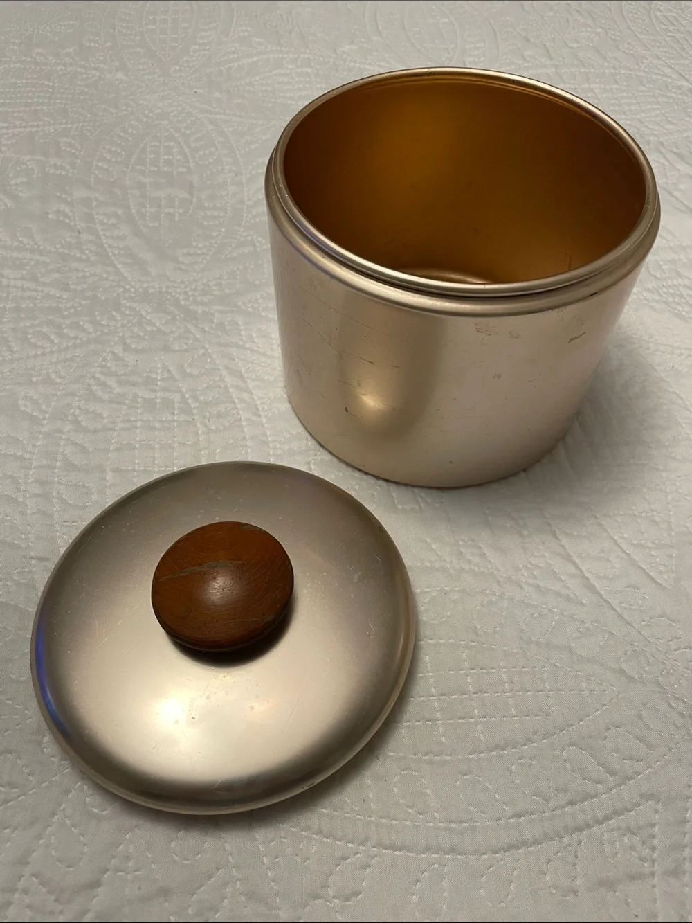 MCM Vintage MIRRO Rose Copper Aluminum 3 Quart Canister with Wood Knob